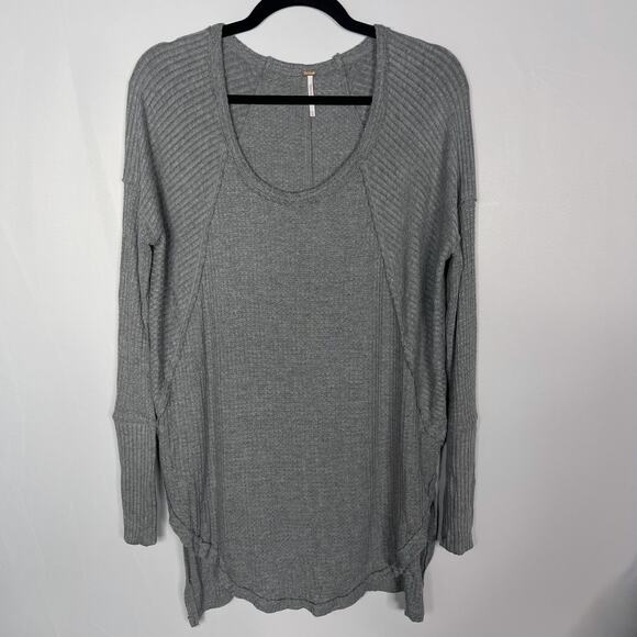 Free People Medium M Gray Ventura Thermal Tee Long Sleeve Waffle Knit Curved Hem - Picture 1 of 9